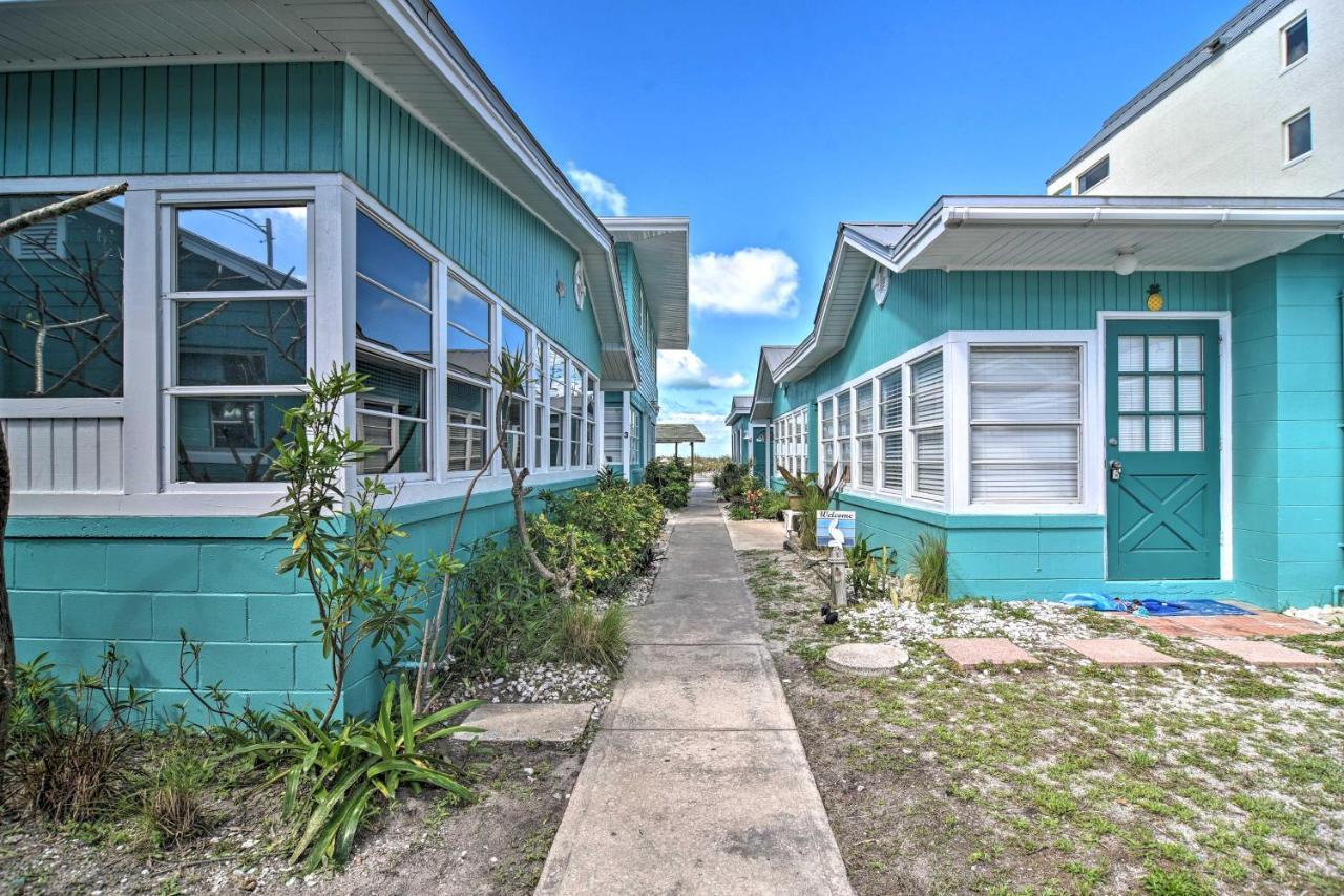 Sun-Soaked Coastal Hideaway - Steps To Beach! Clearwater Beach Exterior foto